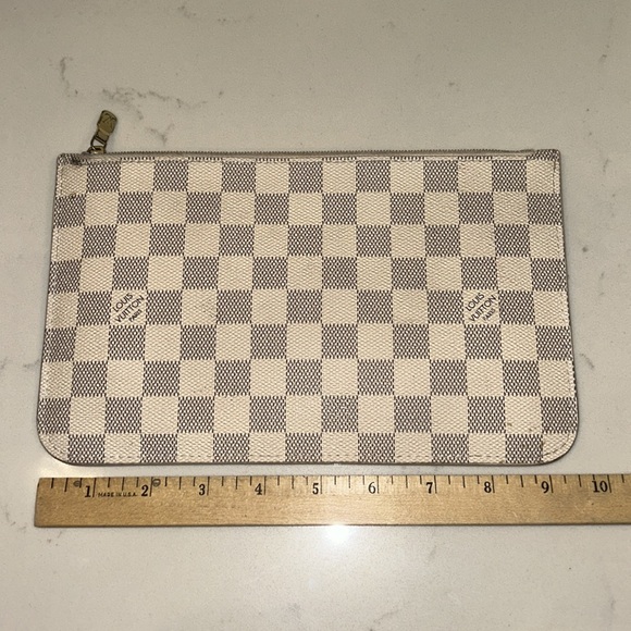 Louis Vuitton Neverfull MM Damier Azur Pouch - Picture 9 of 10